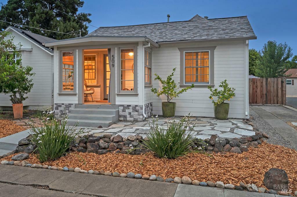 509 7th Street  Petaluma CA 94952 photo