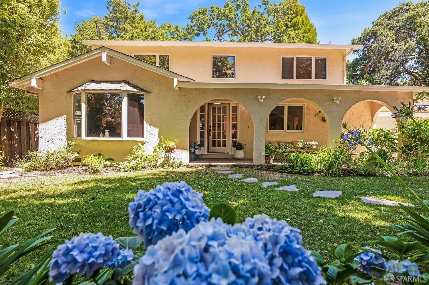 Property Photo: 454 9th Avenue CA 94025