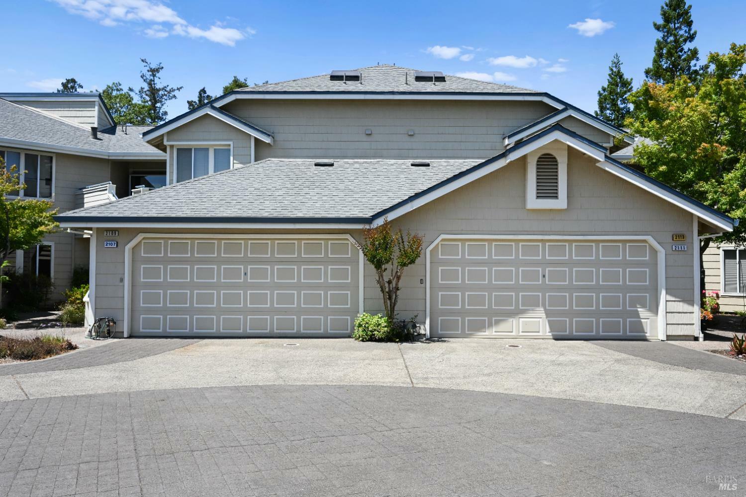 Property Photo: 2111 Stonefield Lane CA 95403
