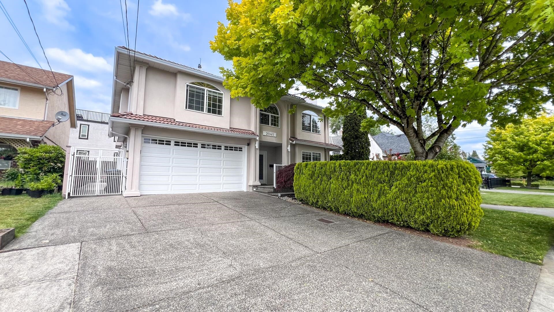 Property Photo:  2041 Edinburgh Street  BC V3M 2X7 