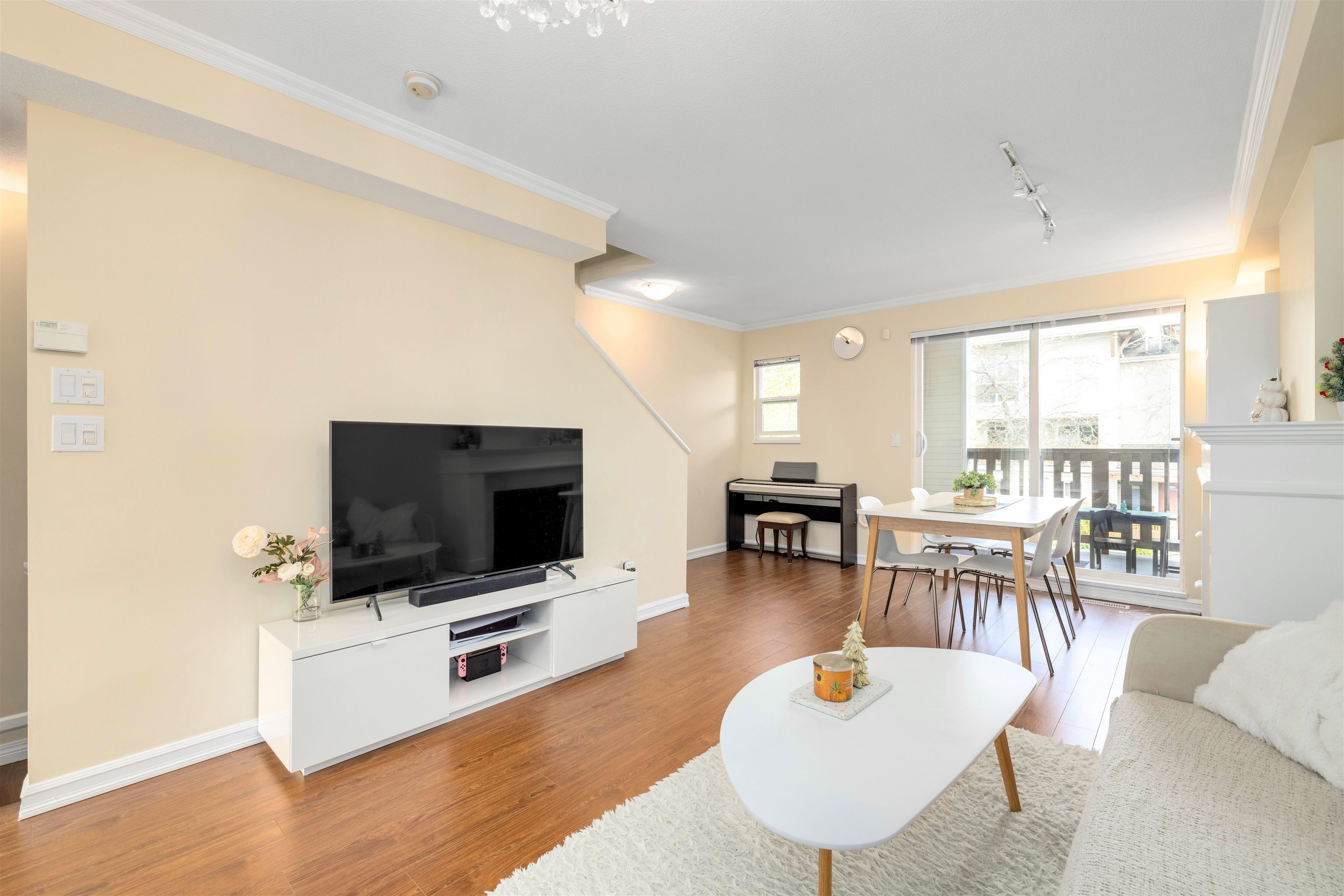 Property Photo: 7111 Lynnwood Drive 34 BC V7C 5S9