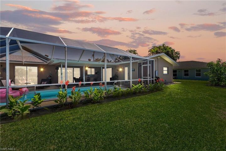 4622 SW 10th Ave  Cape Coral FL 33914 photo