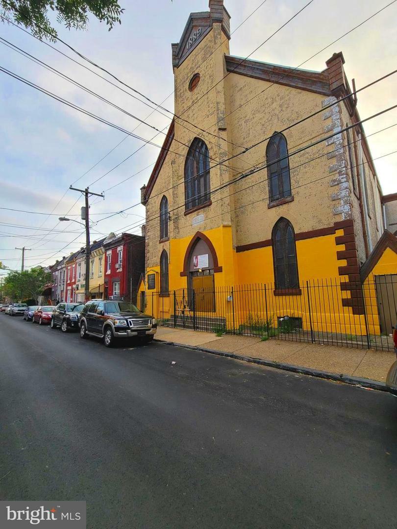 2320 N Hancock Street 24  Philadelphia PA 19133 photo