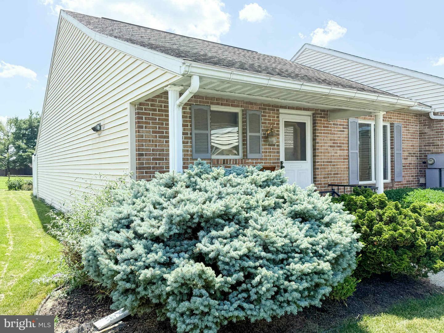 1162 Westgate Drive  Chambersburg PA 17201 photo