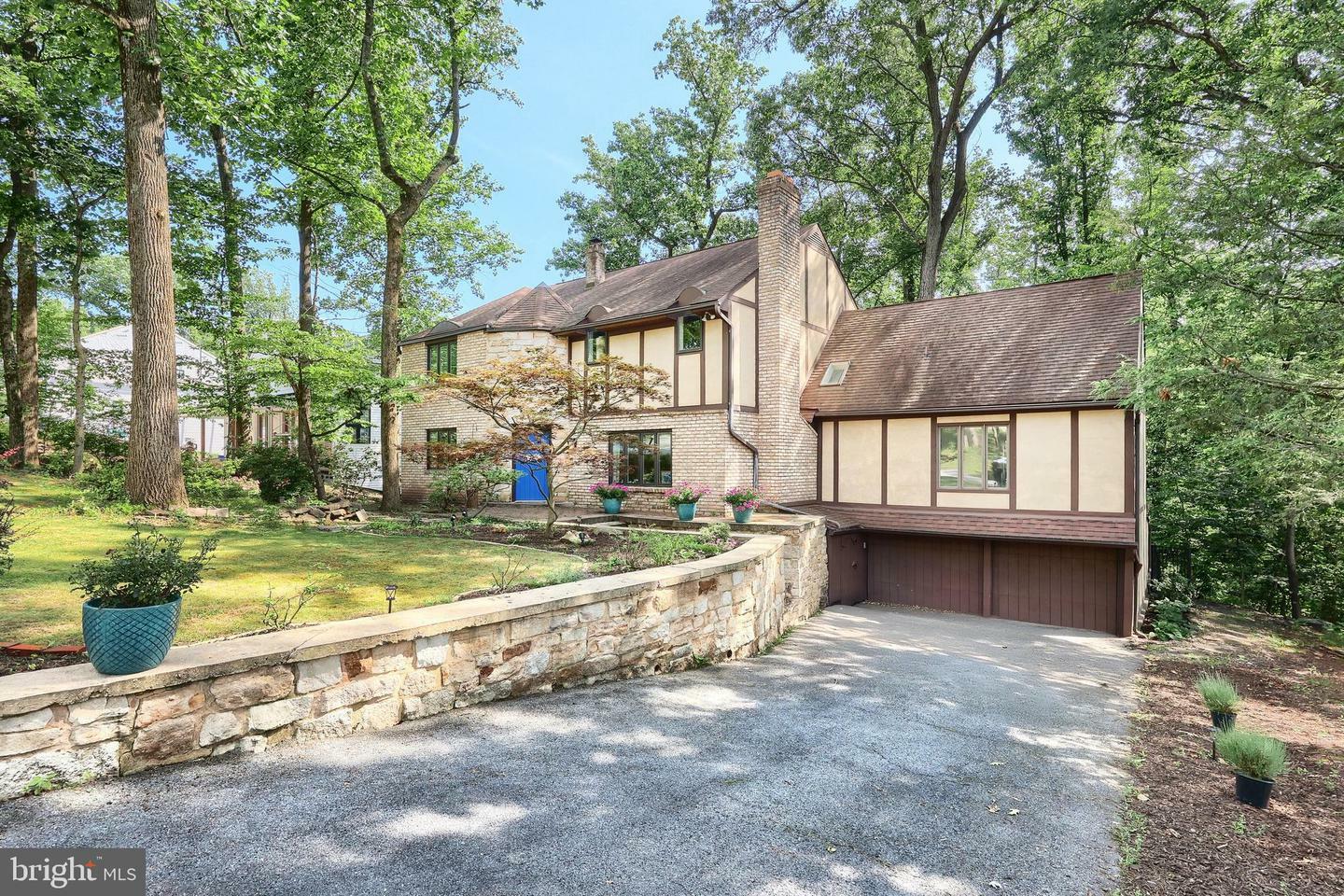Property Photo: 8 Pine Tree Drive PA 17070
