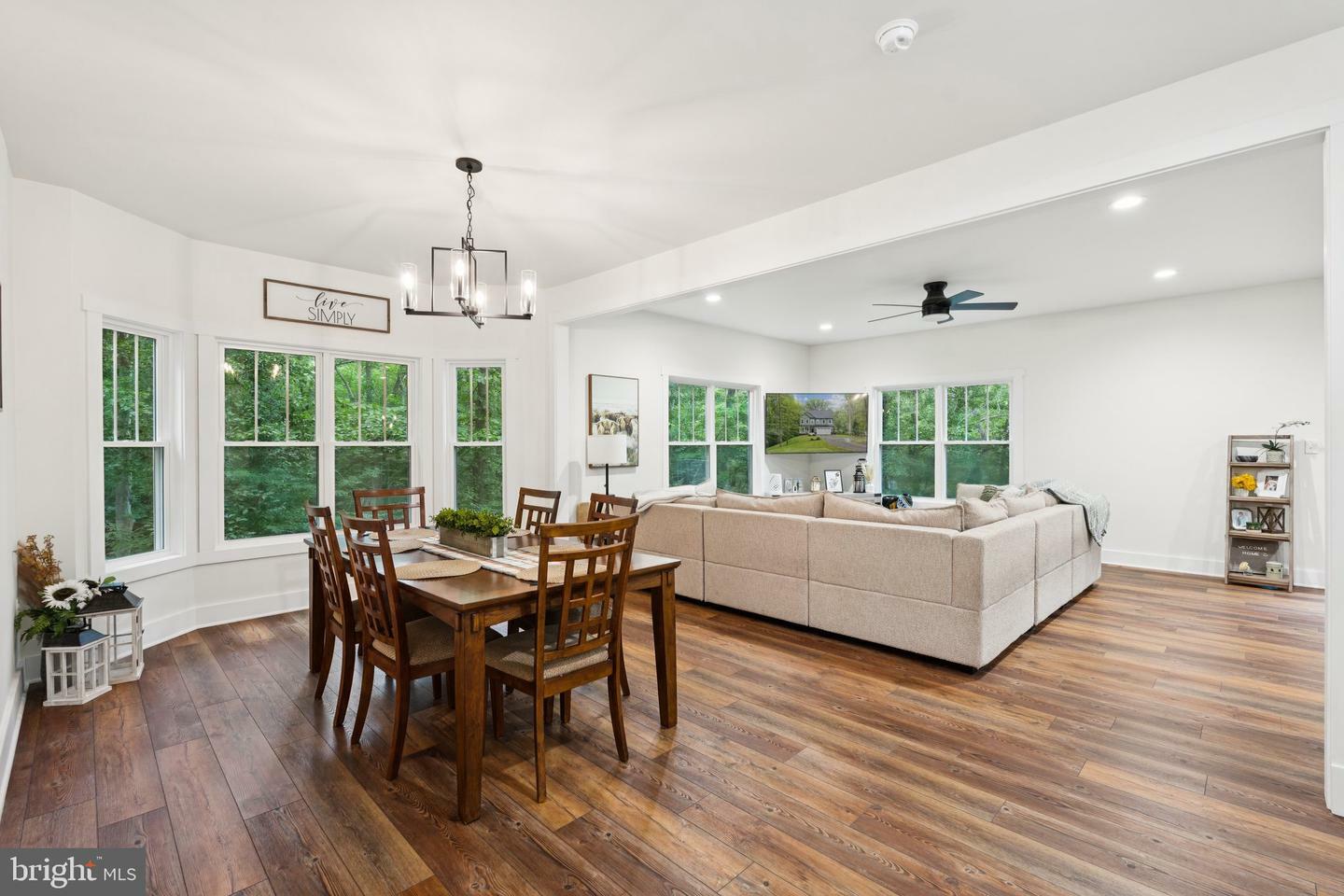Property Photo:  10042 Natural Grass Way  VA 22485 