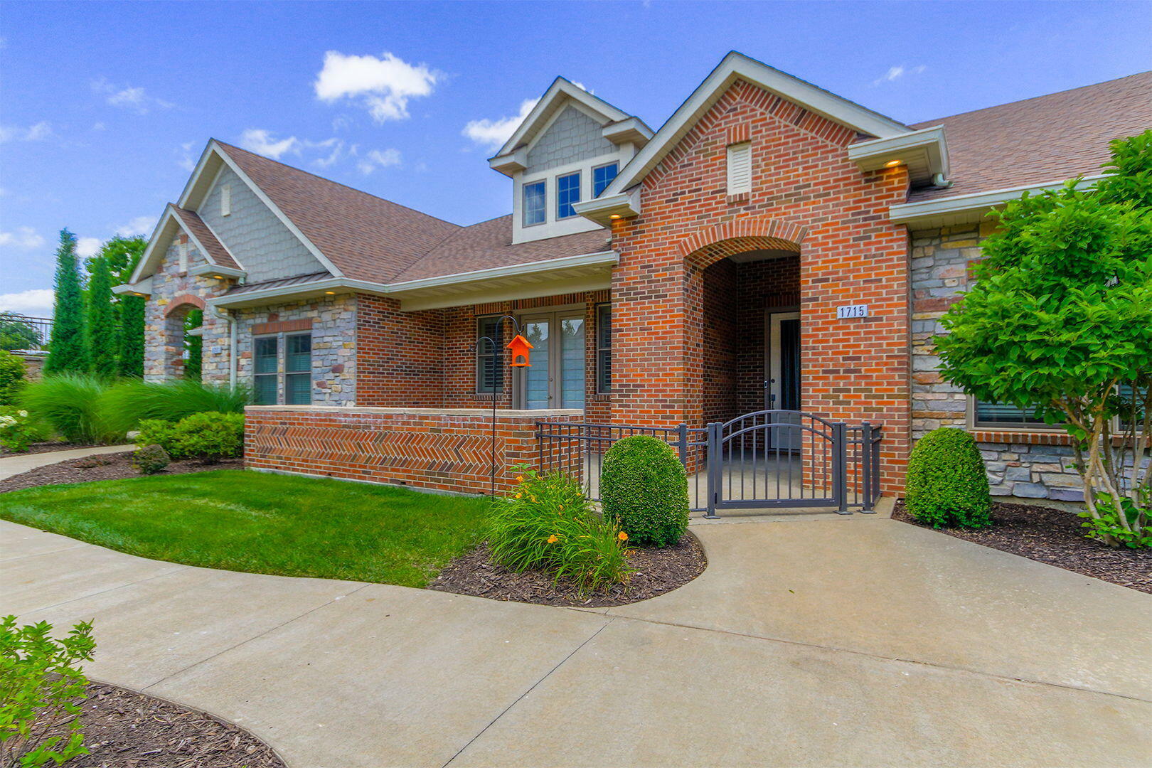 1715 Linkside Dr  Columbia MO 65201 photo
