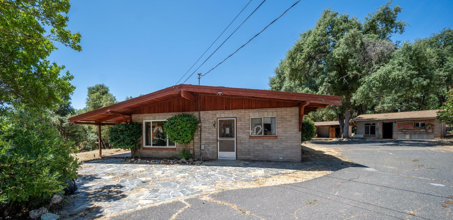 Property Photo: 810 Hwy 4 CA 95247