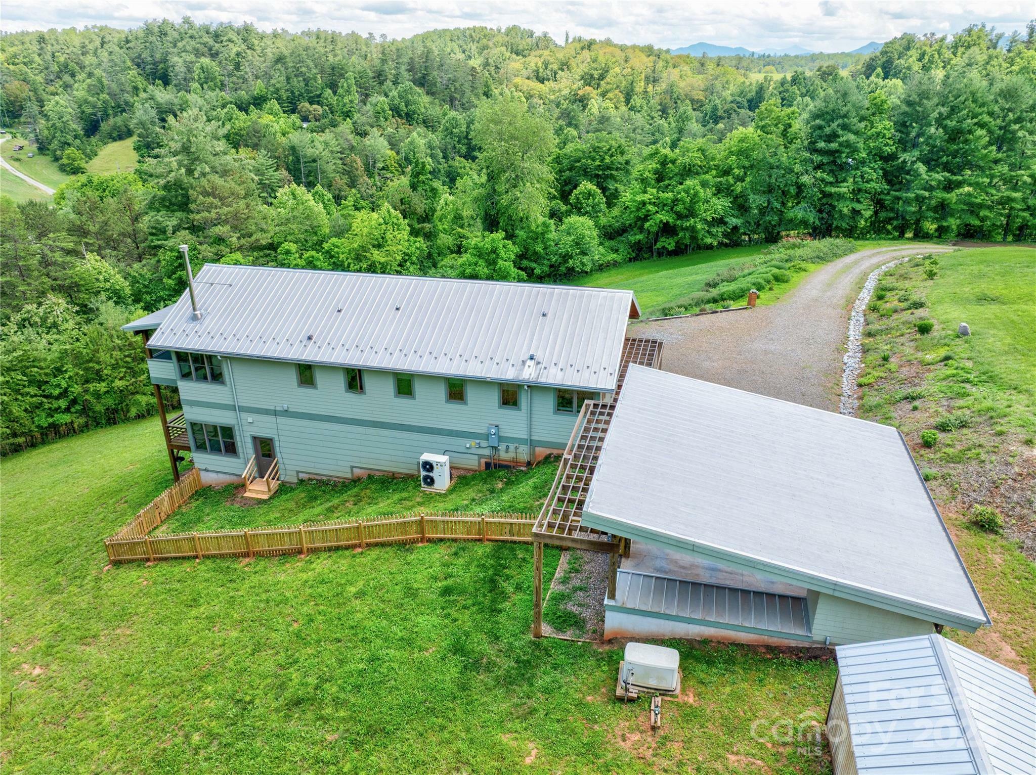 Property Photo: 13 New Home Road NC 28753