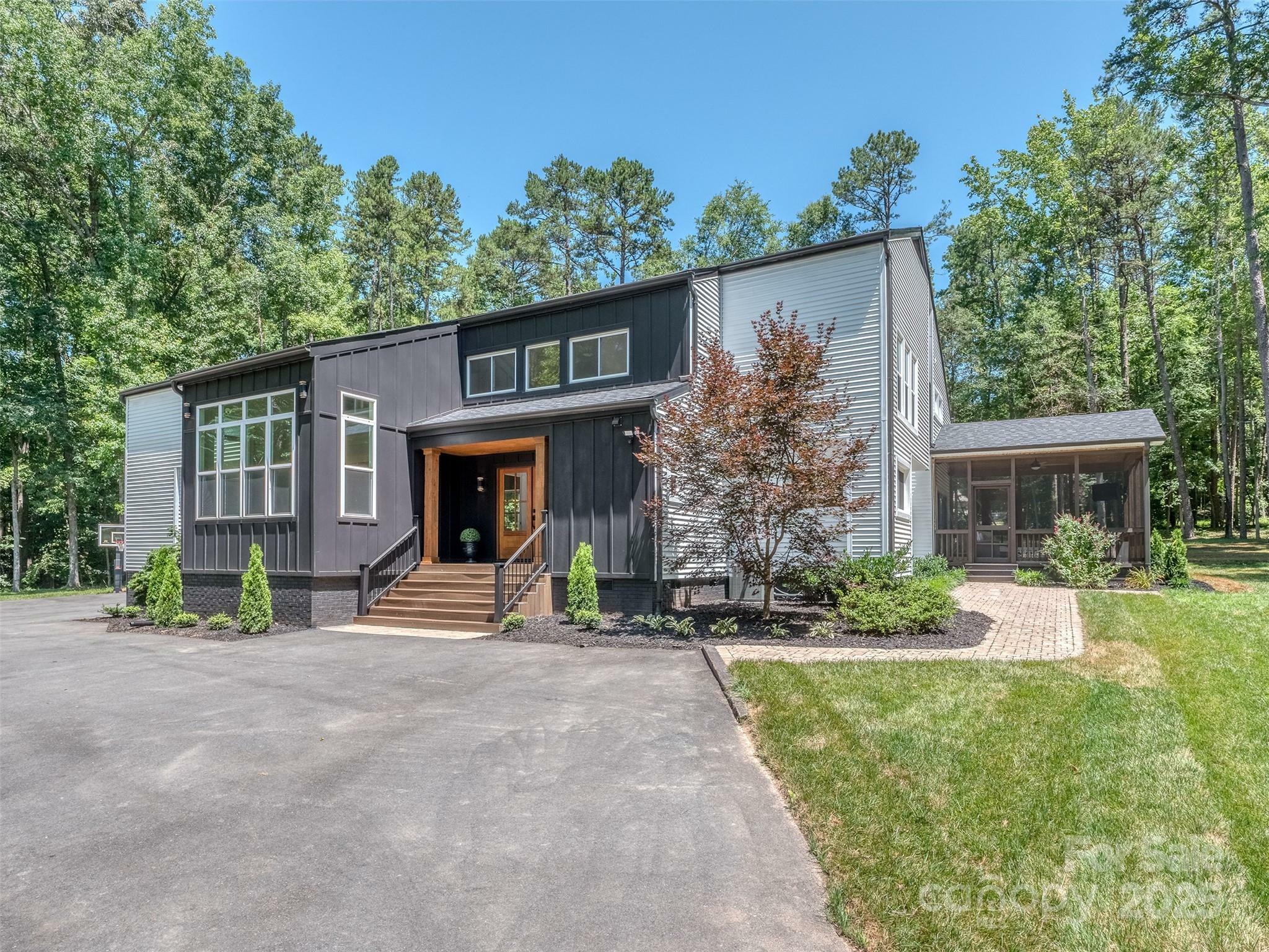 Property Photo: 202 Walden Lane NC 28104