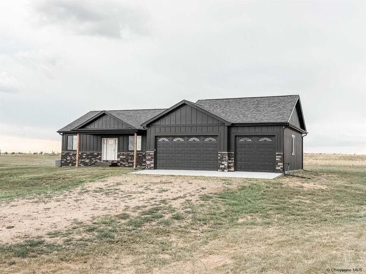 Property Photo: 4563 Willow Brook Ln WY 82009
