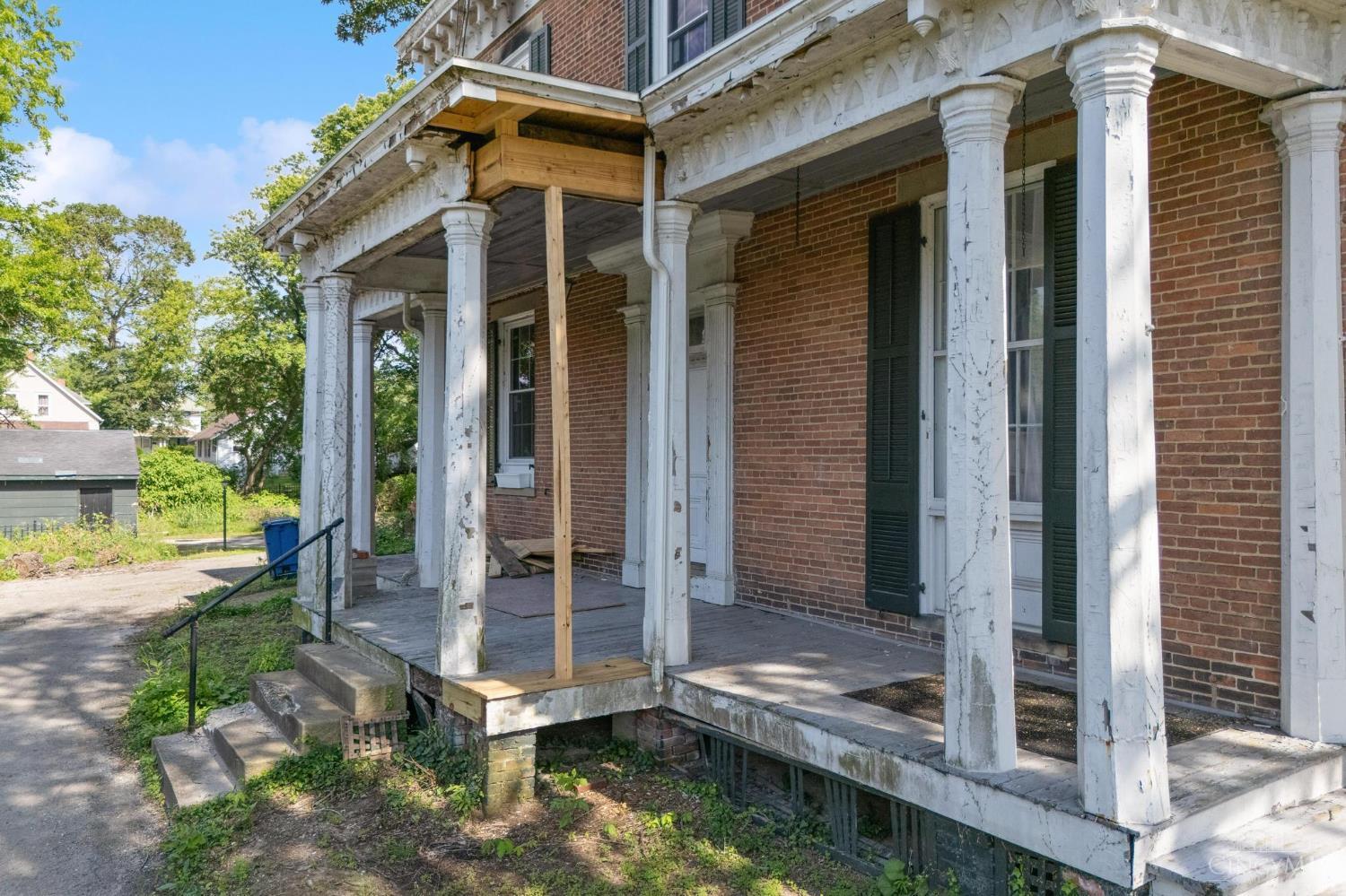 Property Photo: 286 S South Street OH 45177
