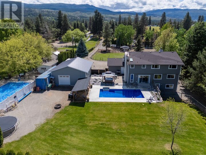 Photo de la propriété:  4139 Wallace Hill Road  BC V1W 4B6 