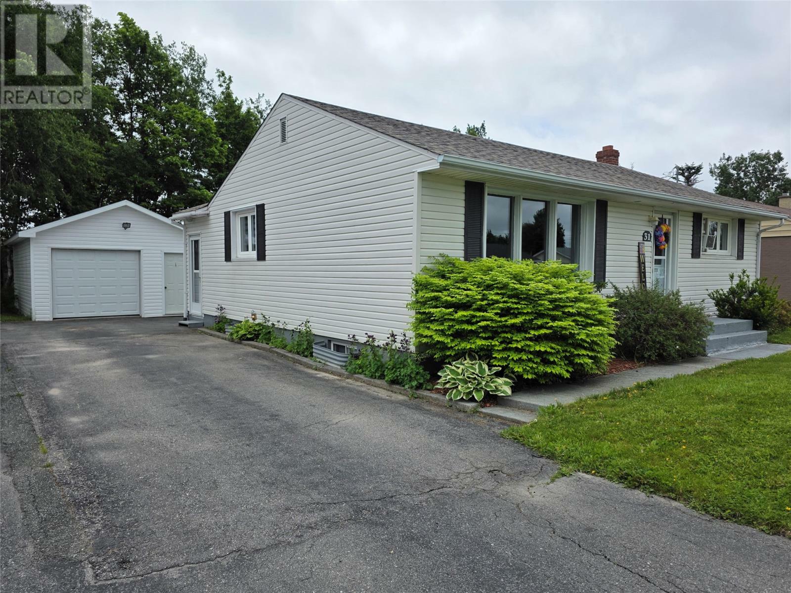 Property Photo: 31 Nungesser Avenue NL A1V 1M2