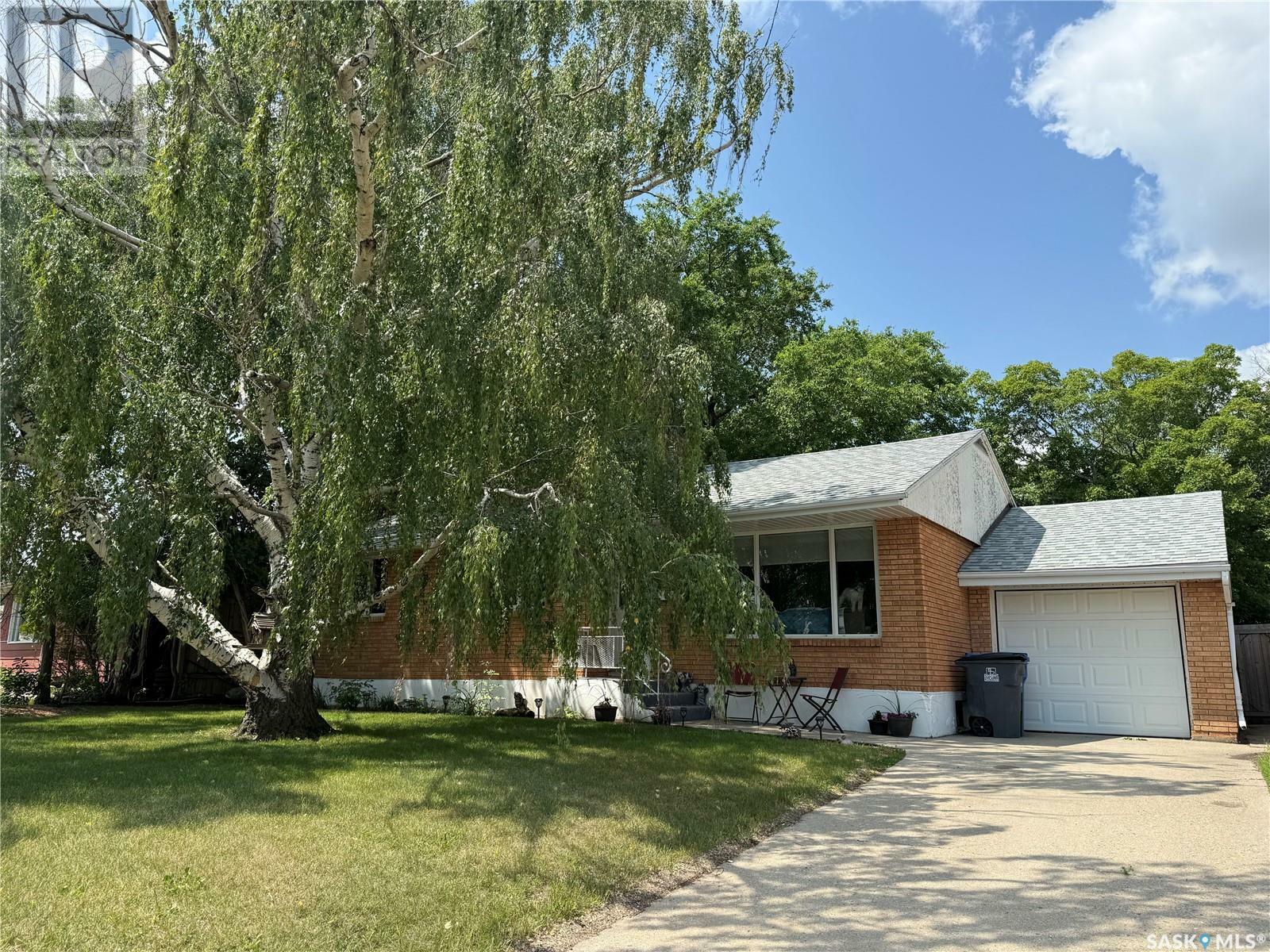 Property Photo: 213 Duncan Road SK S4A 0A3