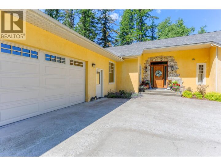 Property Photo: 9309 Station Road BC V1R 4W6