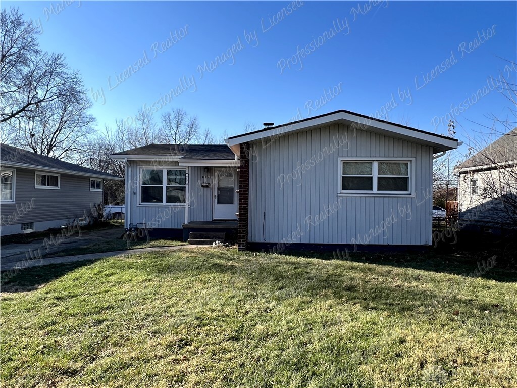Property Photo: 857 S Maple Avenue OH 45324