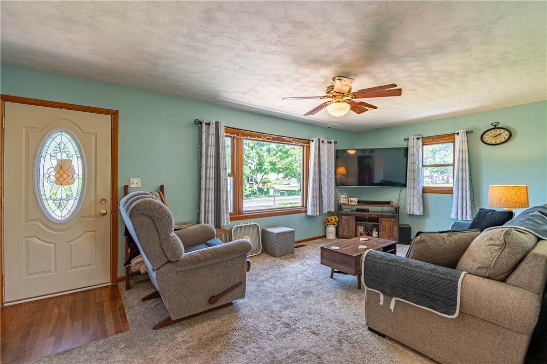 Property Photo:  1508 W North 2nd Street  IL 62565 