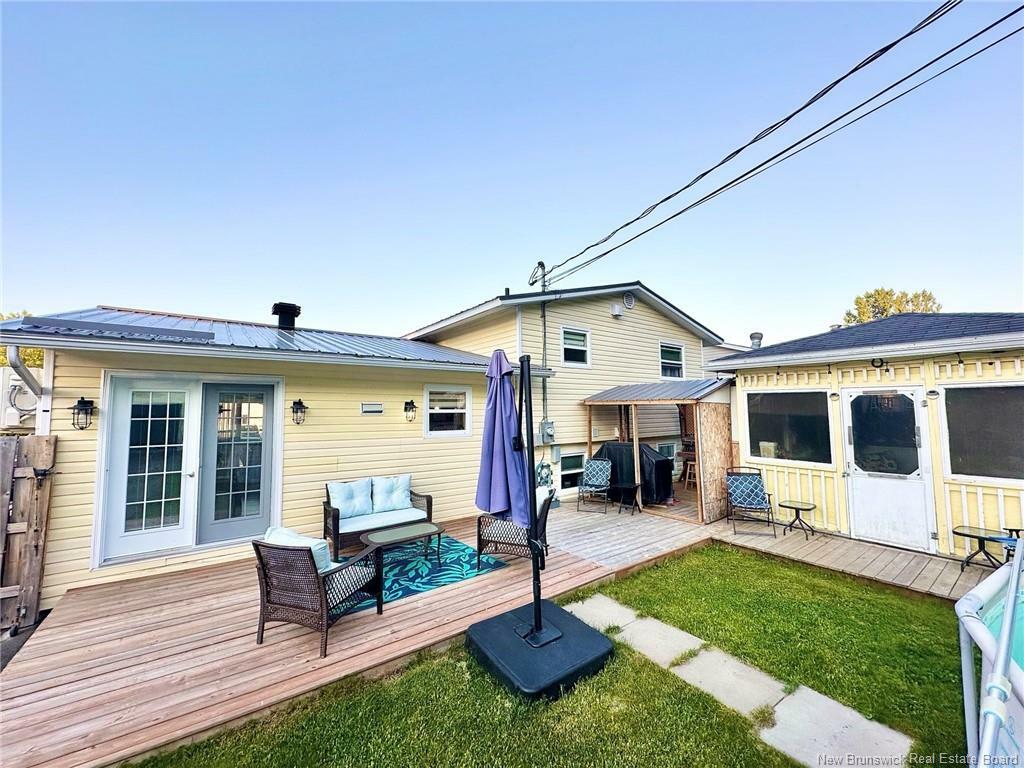 Property Photo: 1035 Victoria NB E2A 3K1