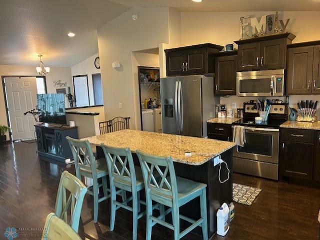 Property Photo: 959 29 Avenue W ND 58078