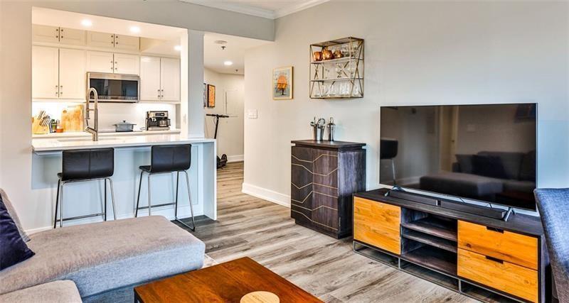 Property Photo:  1 Biscayne Drive NW 706  GA 30309 