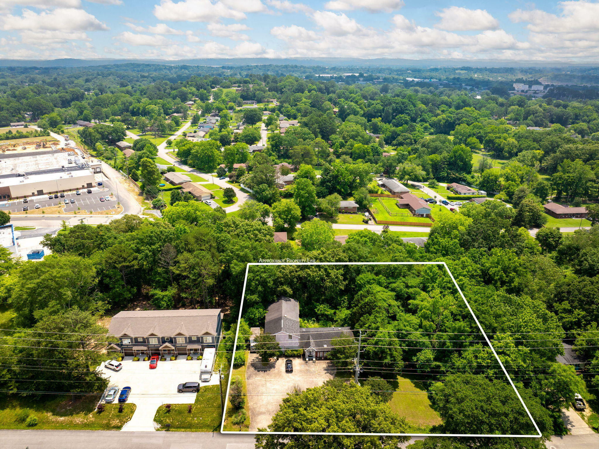 Property Photo: 4406 Shelborne Drive TN 37416