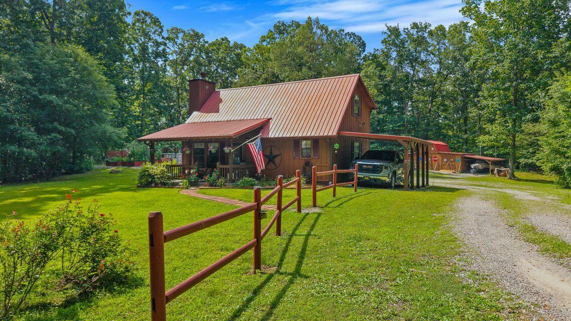 Property Photo: 63 County Road 100 TN 37322