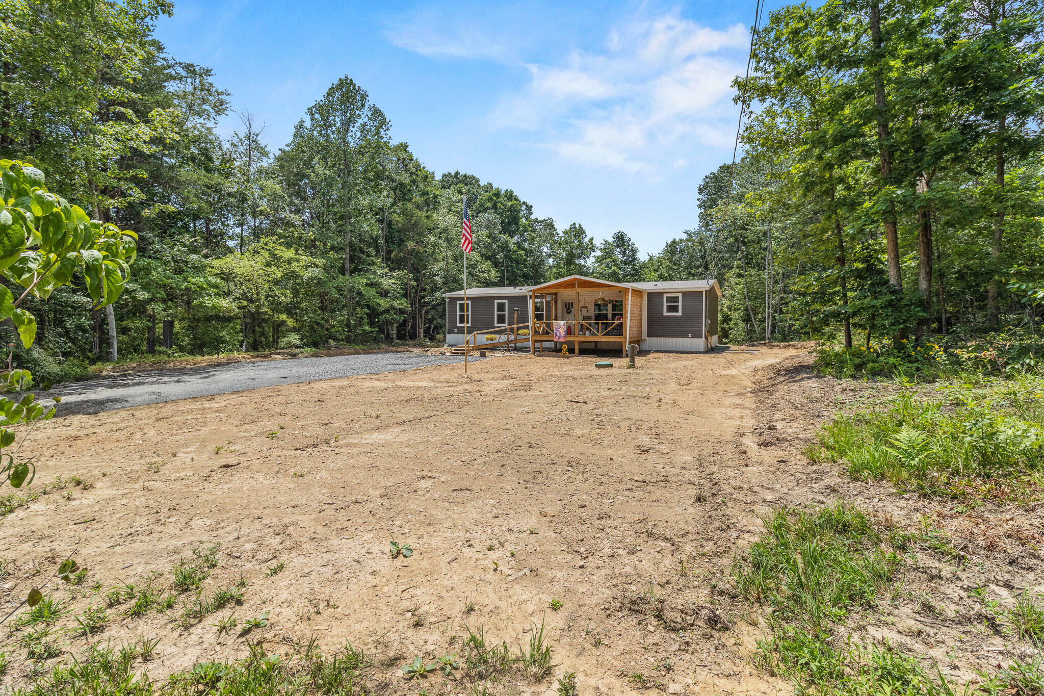 Property Photo:  1231 Black Mtn Road  TN 37327 