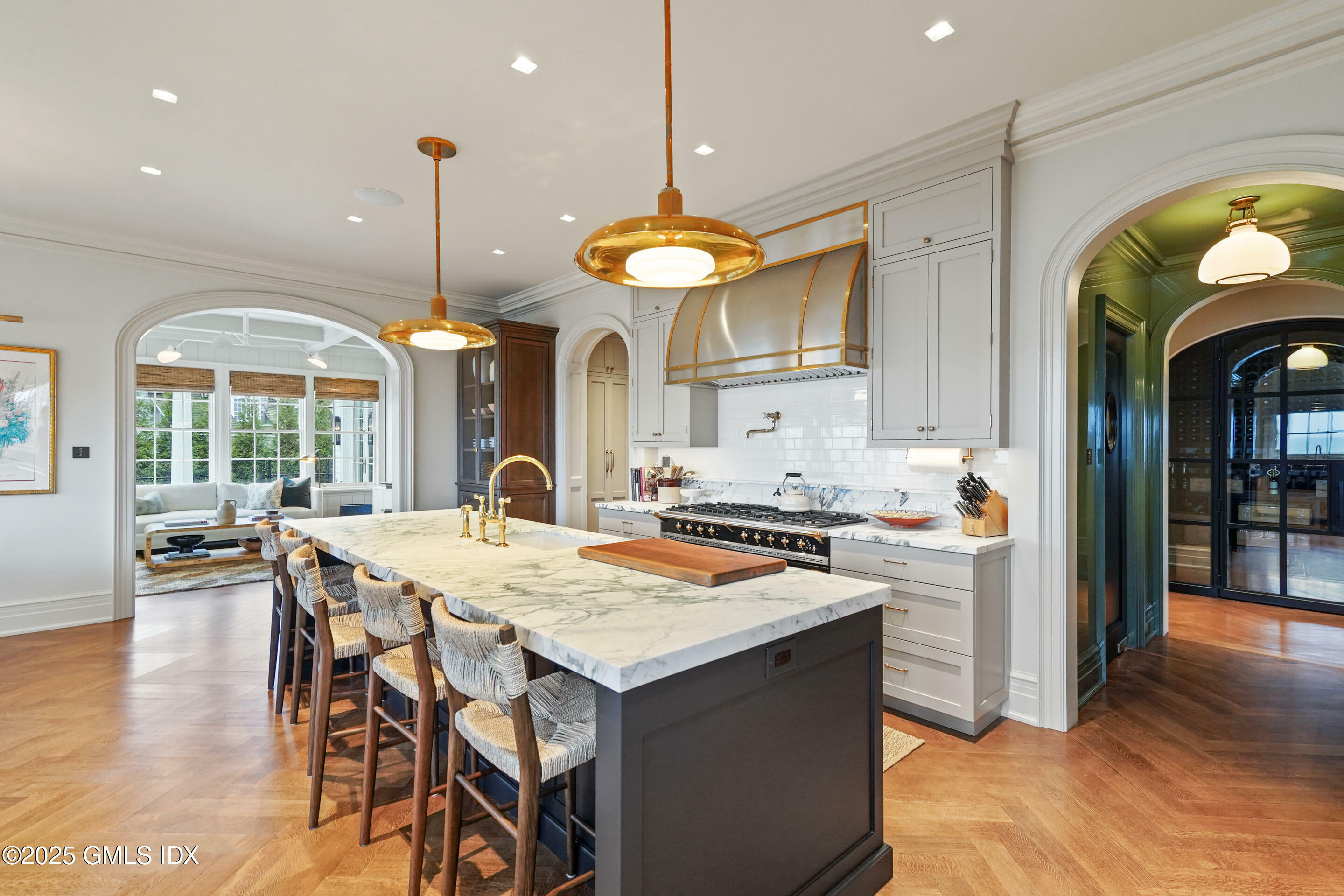 Property Photo: 198 Shore Road CT 06870