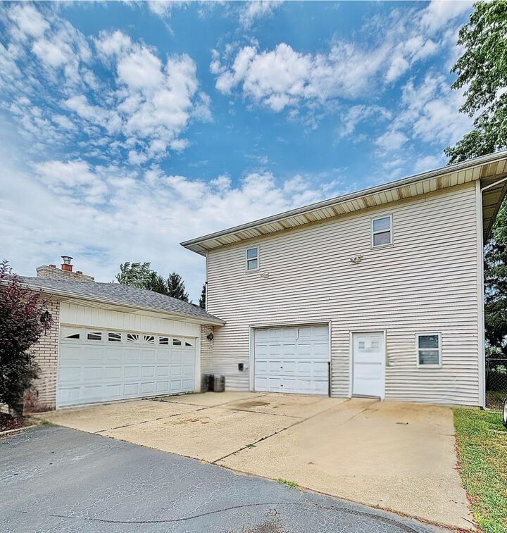 Property Photo: 633 W 600 IN 46342