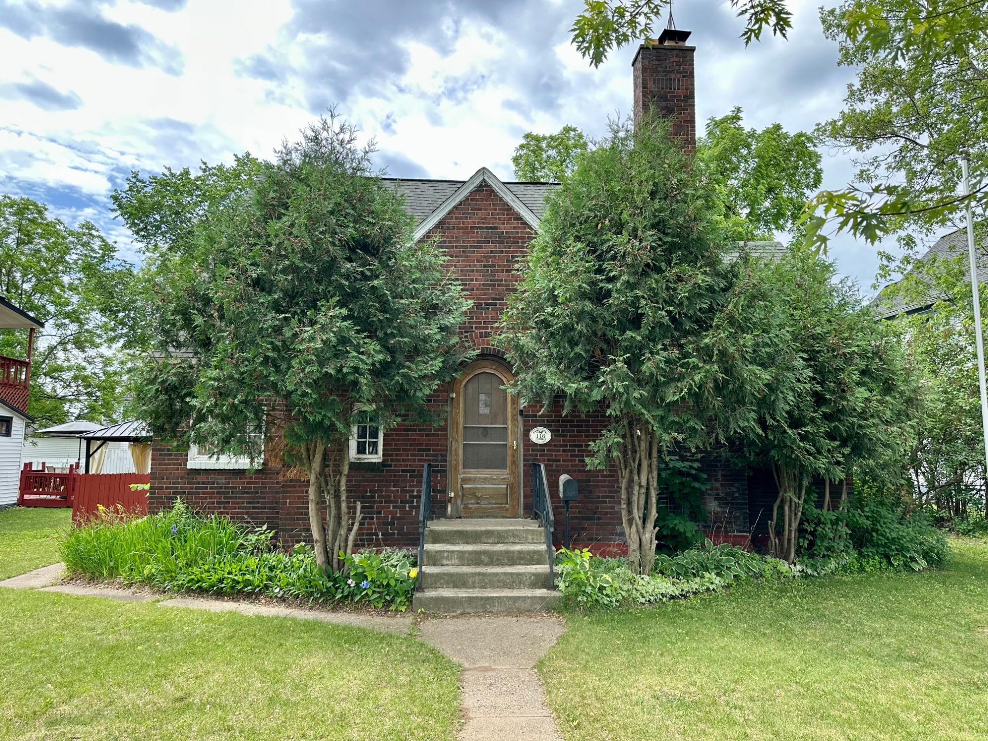 Property Photo:  116 Somo Ave E  WI 54487 