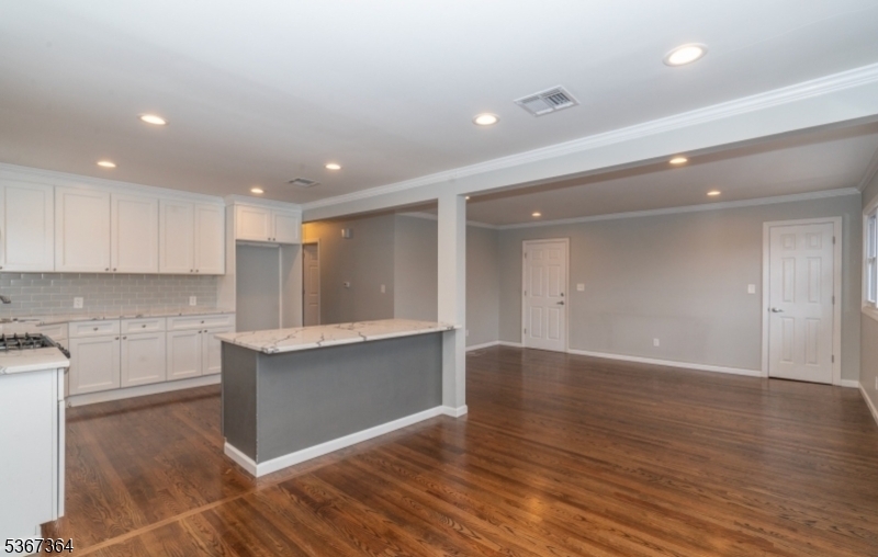 Property Photo: 2089 Galloping Hill Rd 2 NJ 07083