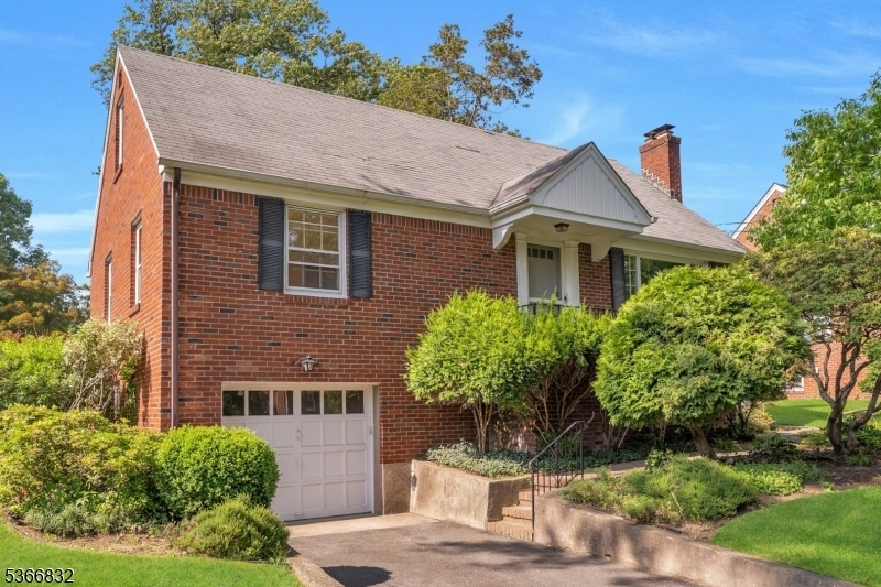 33 Ravine Dr  Hawthorne Boro NJ 07506 photo