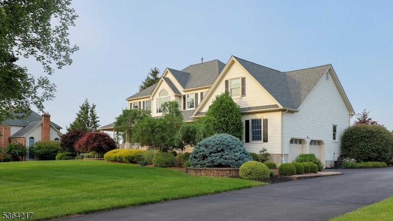 Property Photo: 74 Oxford Pl NJ 08844