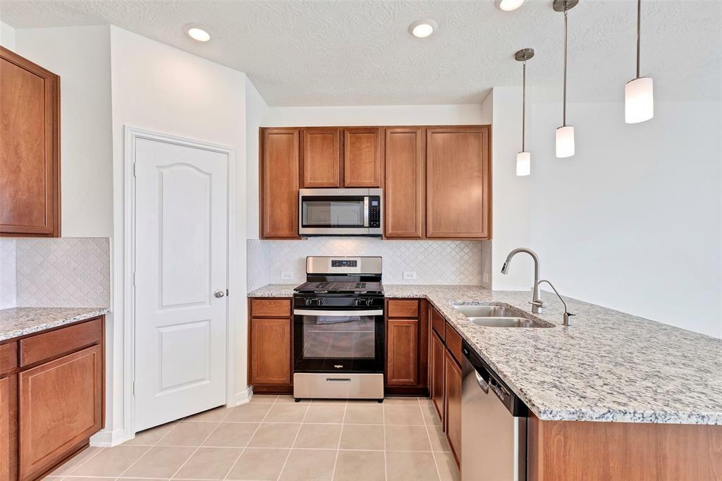 Property Photo: 9423 Castillo Court TX 77354