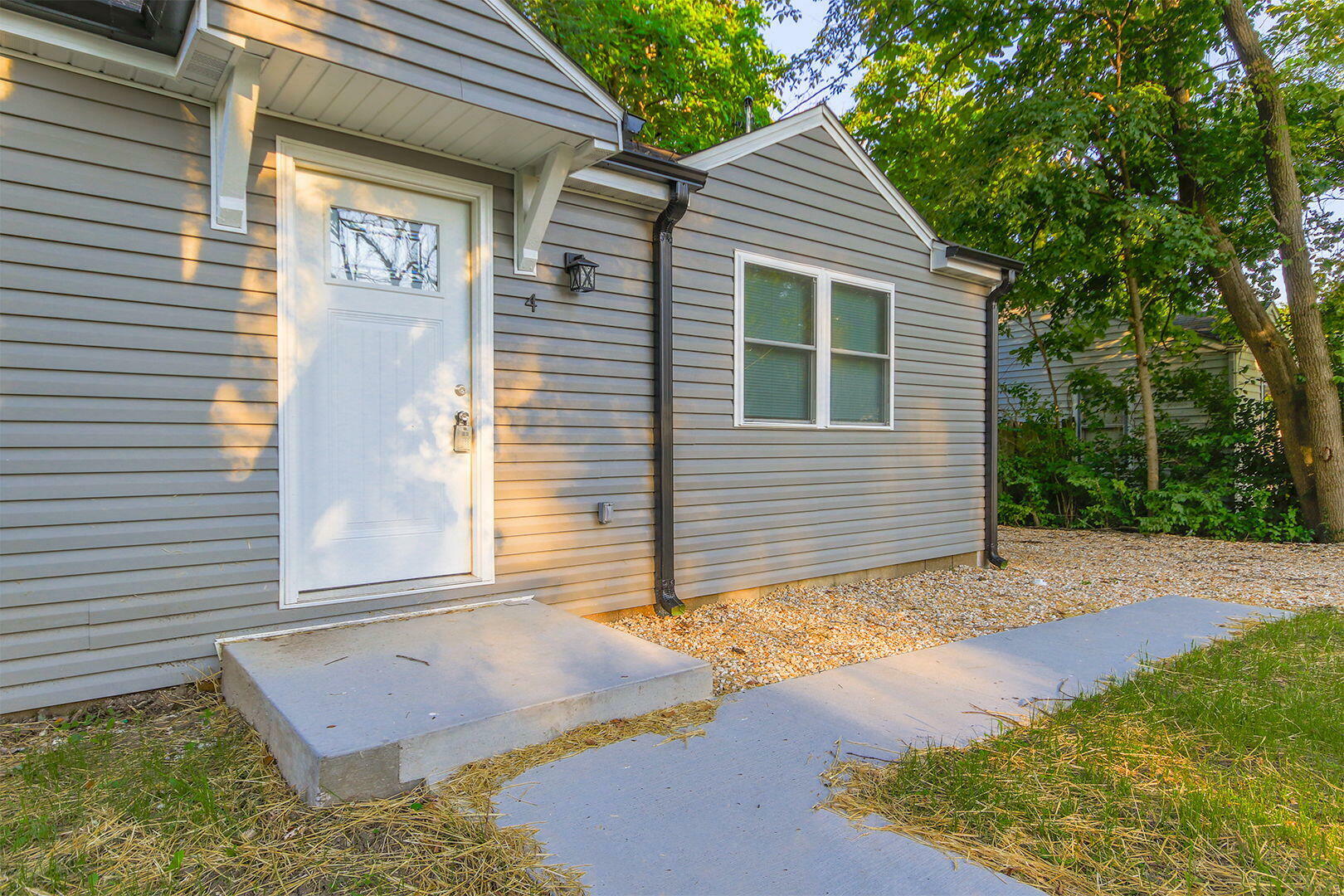 Property Photo:  4 Quantico Road  MO 65265 