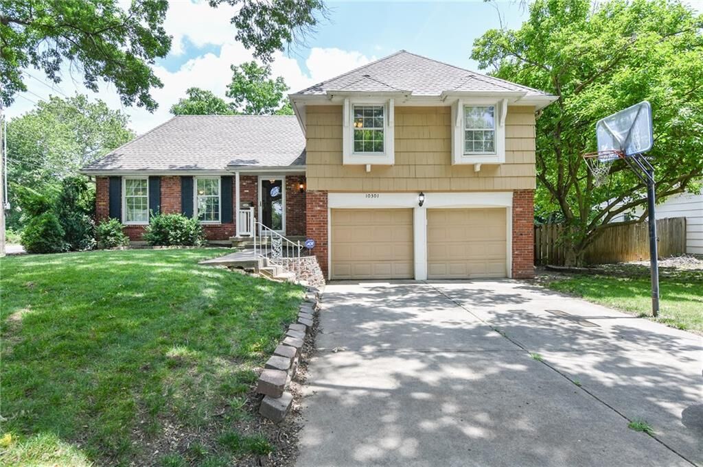 Property Photo: 10301 Lamar Avenue KS 66207