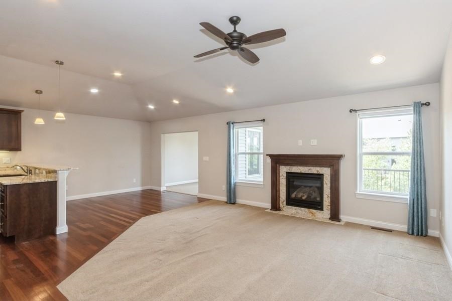 Property Photo:  503 Huntington Dr  IA 52245 