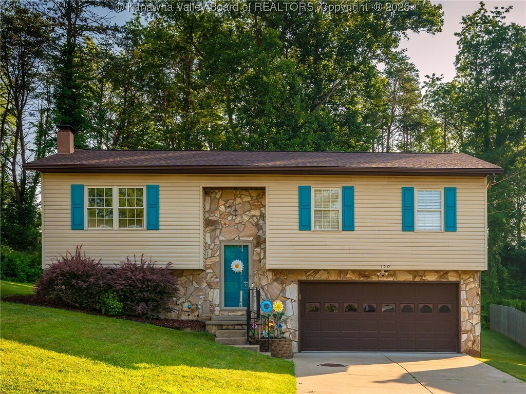 Property Photo: 150 Timberlake Circle WV 25560