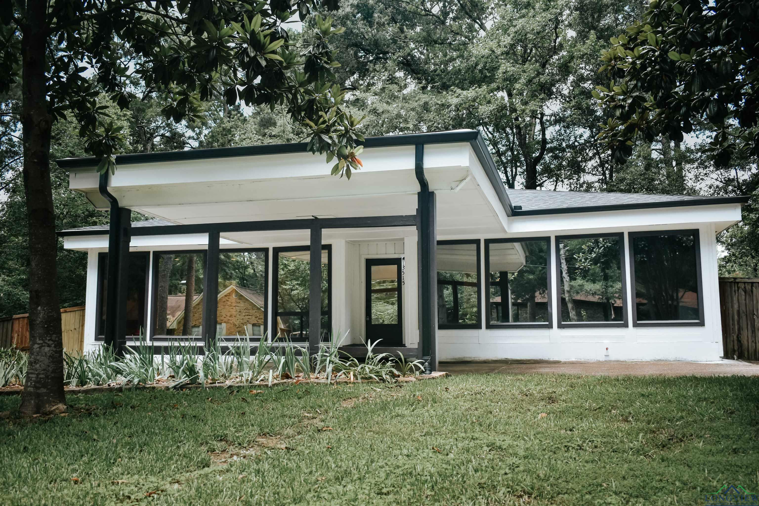 Property Photo: 3515 Piping Rock TX 75965