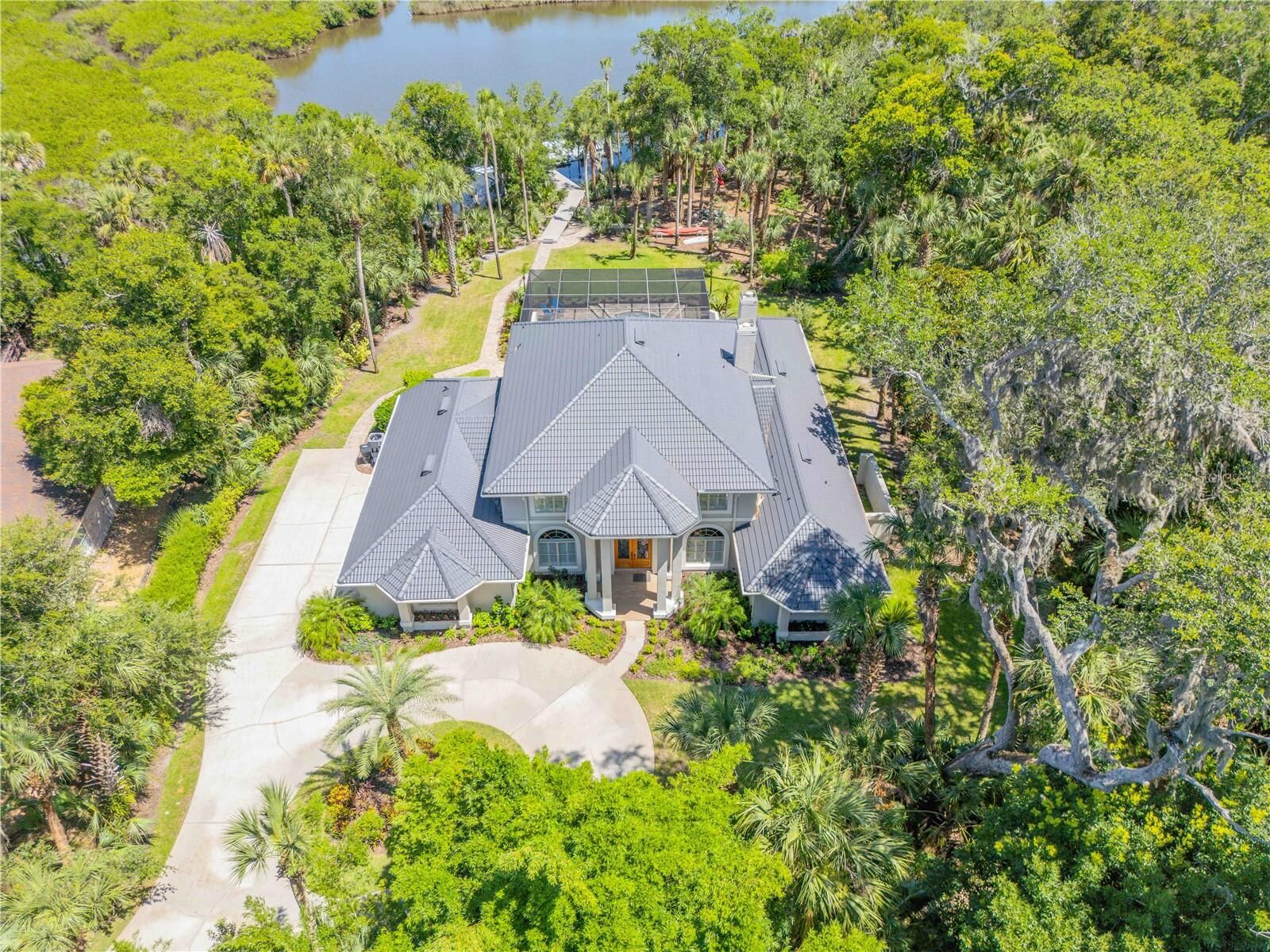 Property Photo: 6325 Palmas Bay Circle FL 32127