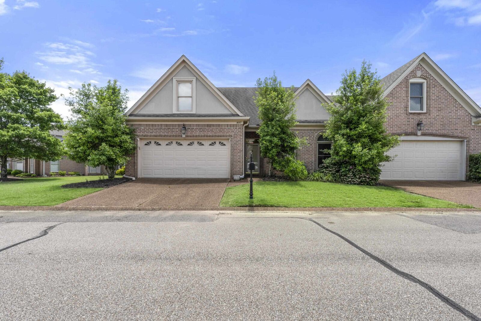 Property Photo: 1657 Gosnold Bluff Cv TN 38017