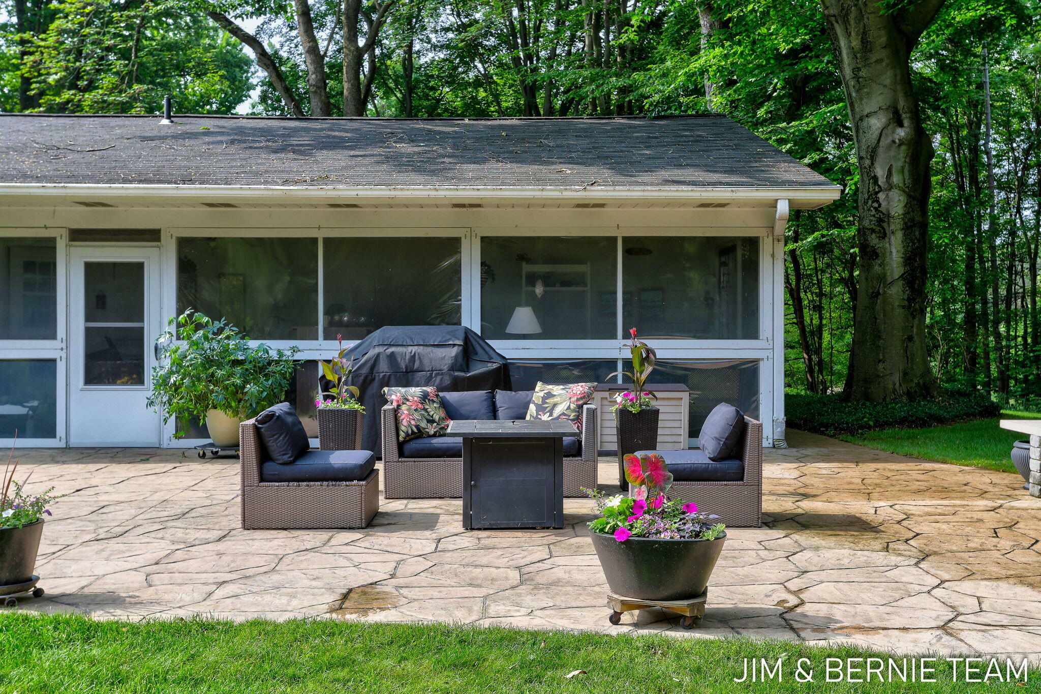 Property Photo: 8518 146th Avenue MI 49460