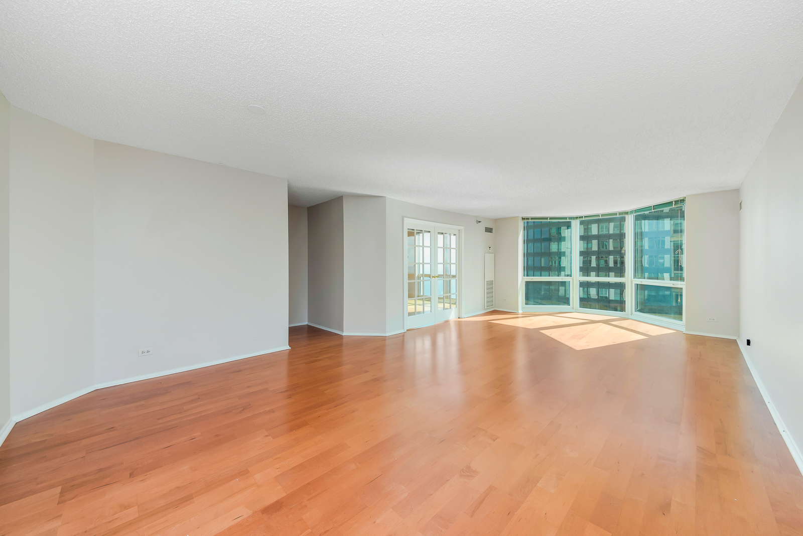 Property Photo: 195 N Harbor Drive 4405 IL 60601