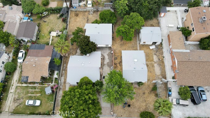 Property Photo: 15220 Saticoy Street CA 91405