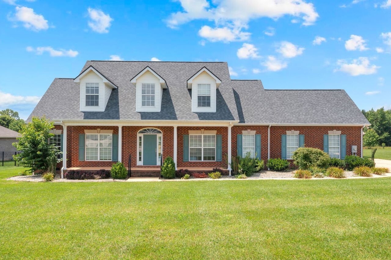 Property Photo: 76 Grace Haven Ct TN 37342