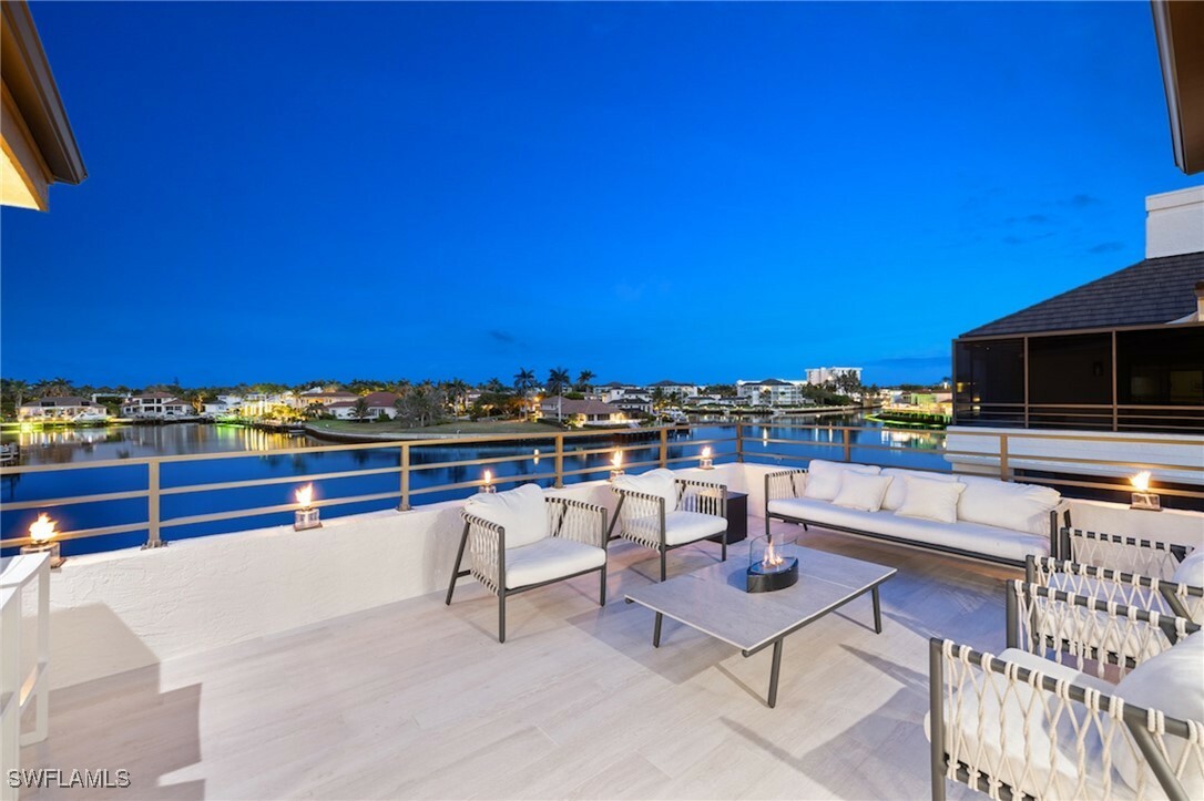 Property Photo:  4400 Gulf Shore Boulevard N 5-506  FL 34103 