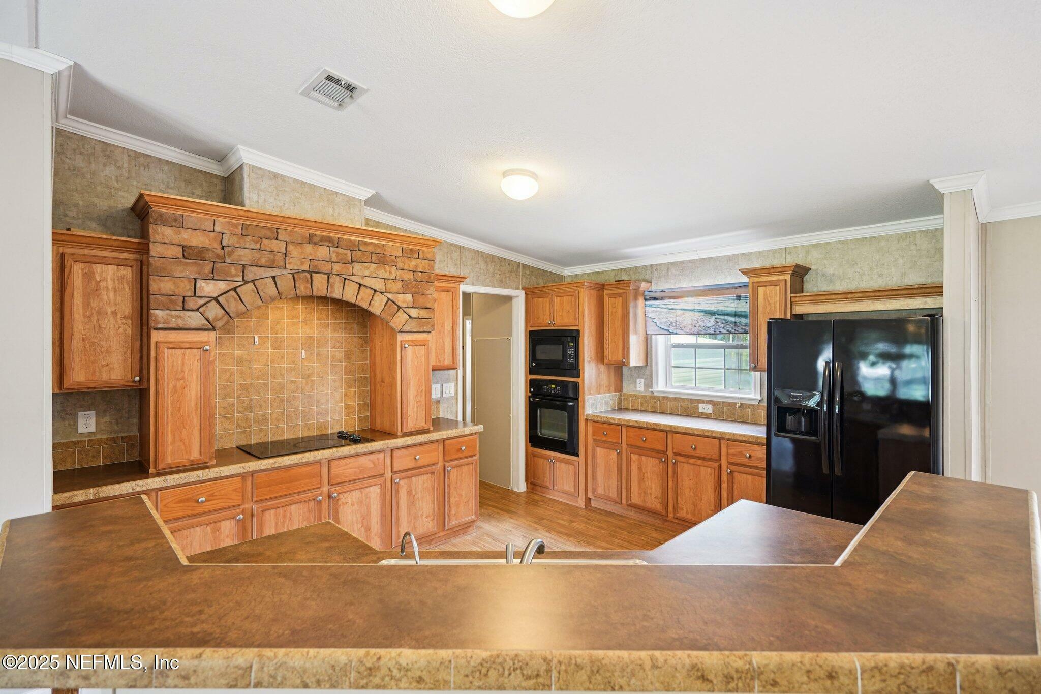 Property Photo: 104 Islander Lane FL 32189