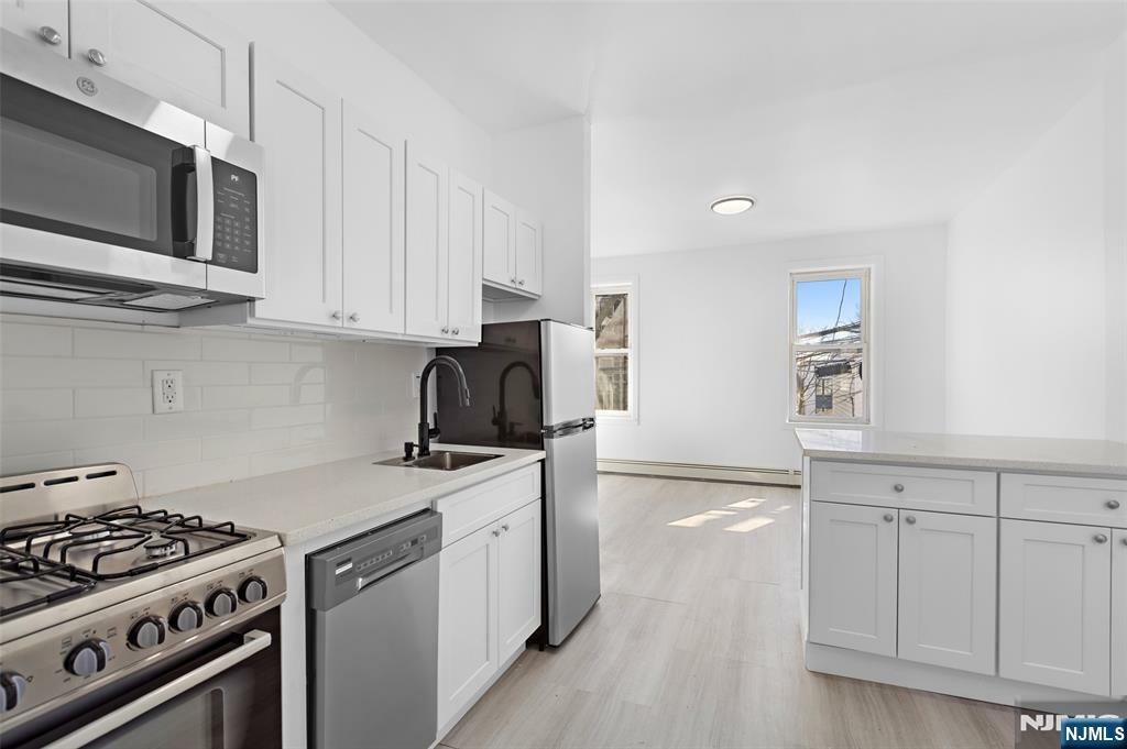 182 Congress Street 4  Jersey City NJ 07307 photo