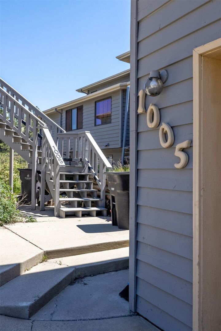 Property Photo:  1005 Saddle Drive  MT 59601 